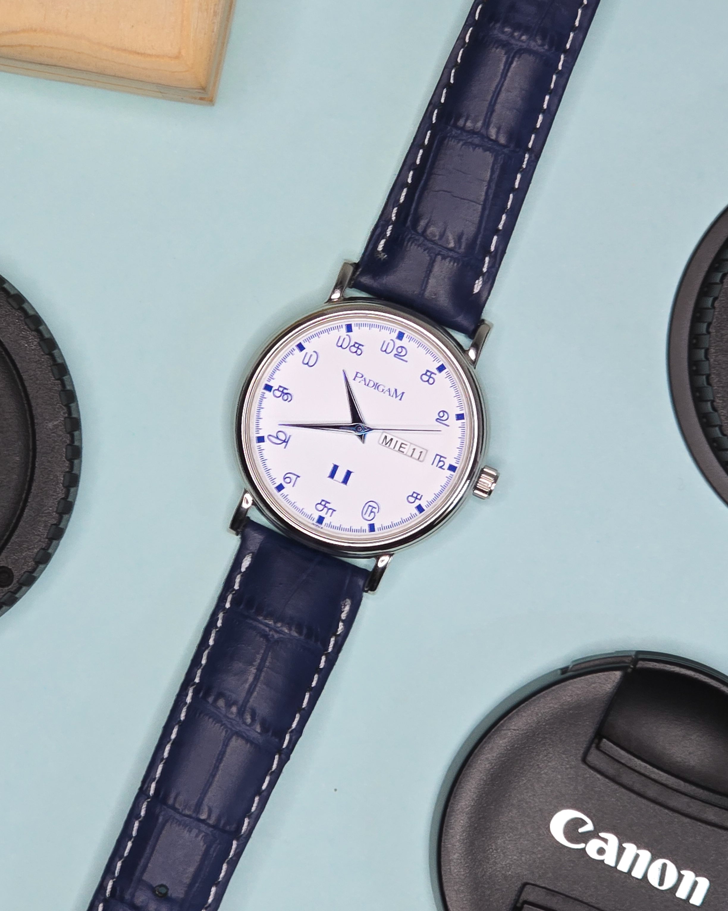 Padigam Pagal Analog Watch
