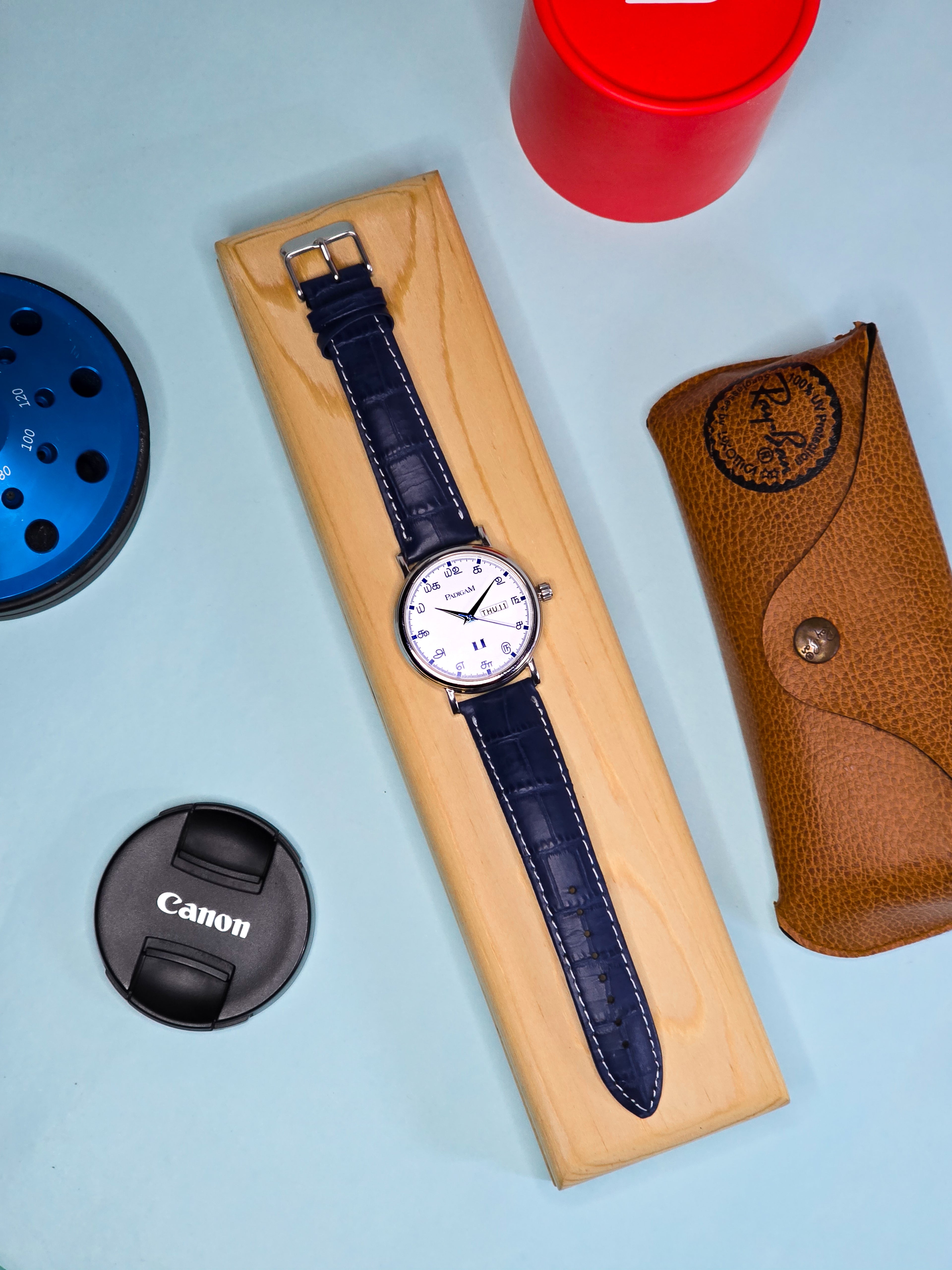 Padigam Pagal Analog Watch
